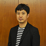 吉村 靖孝氏